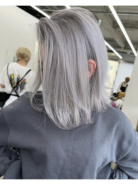 エゴル ナゴヤサカエ(ENGOL NAGOYA SAKAE) 保存必須【ハイトーン外ハネボブ】ホワイトアッシュカラー