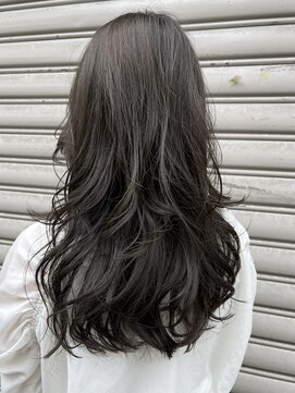 ニール(Neal) 【Neal 新宿/西新宿】レイヤースタイル×オリーブグレージュ *