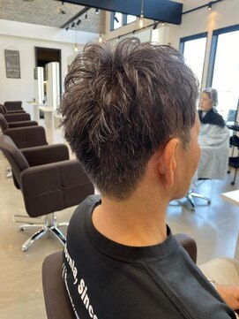 アンナヘアヴィラ(AnNa hair villa) スパイキーショート
