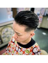 バーバーショップイシカワ(BARBER SHOP イシカワ)&nbsp;スリックバックロースキンフェードスタイル