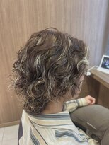 ヴェントフォンターナ(VENTO fontana) ホワイトハイライト/サーフカール/ダメージレスパーマ/ケア剤