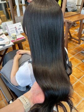 ルチア ヘア ステラ 京都店(Lucia hair stella) 髪質改善/髪質改善ストレート/縮毛矯正/学割U24/京都/河原町