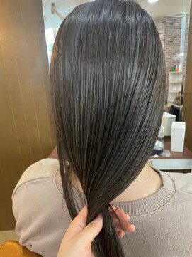 オプティマヘアー(Optima Hair) 柔らか艶々矯正♪