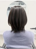 ラベンダーグレージュ／ウルフ