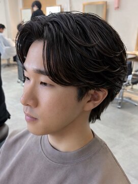 シーフ 千葉(Cyf) ニュアンスパーマ/カルマパーマ/メンズ韓国ヘア/千葉駅/毛流れ