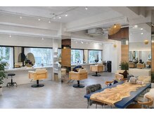 トゥ ルーチェ(tu.luce)の雰囲気（広々として落ち着ける空間#川崎#川崎西口#ヘッドスパ#白髪染め）