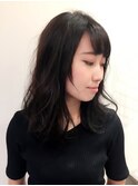 【blanche　柴田彩香】　赤みのないツヤツヤ暗髪ミディ☆