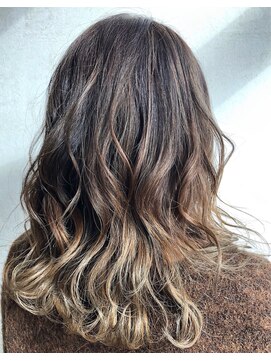 ファースト 山形店(first) 3Dグラデーションカラー