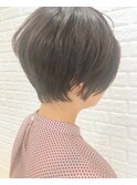 ショートボブ