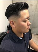 メンズ刈り上げ短髪七三分けサイドパートスキンフェードバーバー