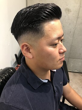 グッドプレイスアンドシング(Good Place&thing) メンズ刈り上げ短髪七三分けサイドパートスキンフェードバーバー