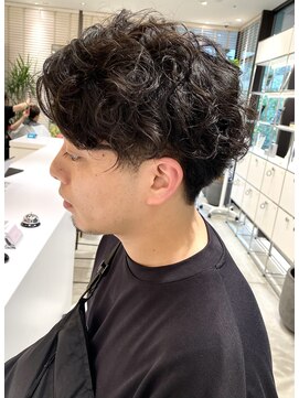 ステアケース 武蔵小杉店(stair:case) メンズスパイラルパーマ/ツーブロックマッシュ/フェード/短め