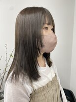 イーチ 吉祥寺(EACH)&nbsp;【上條実織】オリーブカラーと顔まわりデザイン◎