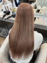 ラビス(Lovis) 黒髪カタログ/ボブルフ/ネビージュ/小顔に見せるヘア/ワンレン