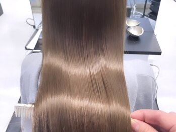 リグフクオカ(L.I.G fukuoka)の写真/【髪質改善】SNSで話題☆最新の技術で美髪チャージして、理想の艶髪に...*