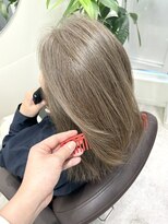 ジービージー前橋ミュグ(GBG前橋mugu)&nbsp;くびれショートボブ40代50代グレイカラー白髪染め白髪ぼかし