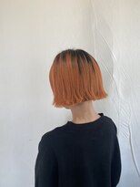ジュリア(Giulia)&nbsp;外ハネミニボブ×オレンジカラーでおしゃれ度UP♪