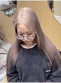 ミルクティーベージュハイトーンミディアムレイヤーカット