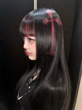 エル オオサカ 心斎橋店(L. OSAKA) 特殊デザインカラー/黒×赤