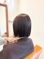 アイノベル(‘Inovel’)&nbsp;デザインカット+ケアカラー+oggiottoトリートメント