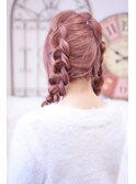 【メイズ・東中野】キュートな三つ編みアレンジ