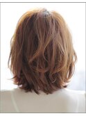 柔らかニュアンスヘアで小顔に導く／橋本　ザシー　アフロート