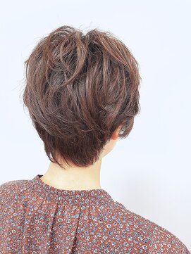 ルナ 大船店(LUNA) ふんわりショートレイヤー【ルナ大船店】