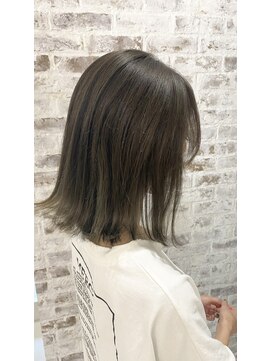 シャルム(Charm) オリーブカラー