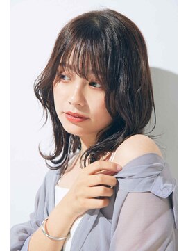 クロードモネエイチツーオーアヴェダ 東京駅ビルTOKIA(CLAUDEmonet H2O AVEDA) ミディアムレイヤー/東京駅/AVEDA