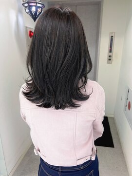 キラーナセンダイ(KiRANA SENDAI) シルバーアッシュ×抜け感レイヤー