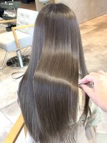 ザックジングウ 表参道(ZACC JINGU)&nbsp;巻ける縮毛矯正と一緒にグレージュカラー