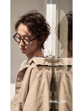 キュー(Cue_) 骨格補正ウルフアップバング＋メンズパーマ