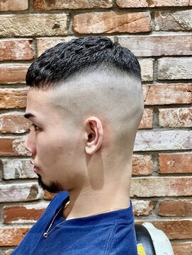 ヒロギンザバーバーショップ 丸の内店(HIRO GINZA BARBER SHOP) 鬼スキン