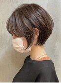大人ショートボブショートカットココアアッシュくびれミディ