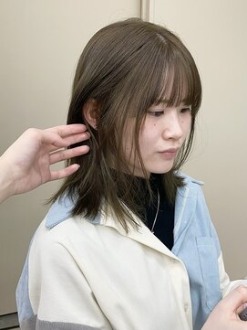 パークレーン アイス イヴェン(park lane ICI yeven) ミディアム20代30代オリーブベージュ名古屋