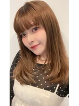 スリー(Three) MEGUMI