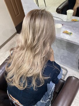 グラッジ 池袋(GLADGE) ケアブリーチミルクティー