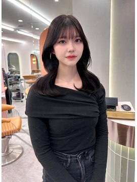 ロンド ブランシュ 錦糸町北口(Lond blanche) ★ 似合わせカット韓国 メルティカラーフェミニンロング