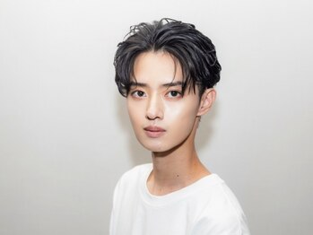 ウィンドバイシエル(WIND by CIEL)の写真/【難波駅直結】メンズのお洒落をトータルサポート!眉カット&豊富なSTYLEでイメチェンしよう!朝の時短にも◎