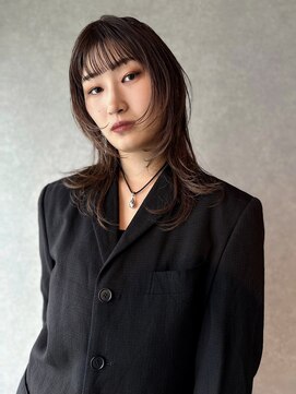 イトシテ 軽めミディアムレイヤーカット×透明感ベージュ【鎌田　隆雅】