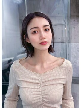 フィヴェント(Fivent) 黒髪韓国小顔レイヤーイメチェン暗めオリーブグレークラゲヘアー