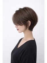 横顔まで綺麗なショートボブ