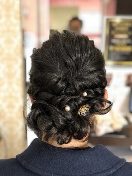 クアトロ 小山店(QUATRO) 編み込みアレンジ