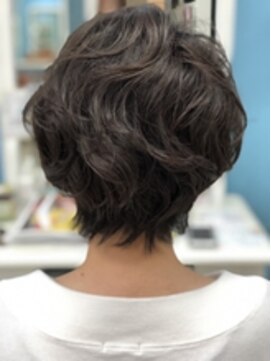 アラワラブルー(arrawarra blue) お手軽ショートヘア/20代/30代/40代/50代/倉敷/白楽町