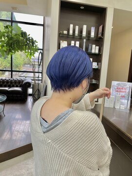 アールトゥーヘアー(art To Hair) マッシュショート/ブルーバイオレット/ブリーチカラー