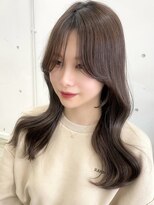 シーン(seen)&nbsp;【くびれヘア×ラベンダーグレージュ】小顔カット　斜めバング