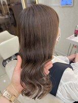 フレア(FLAiR) 20代30代40代大人気のマロンベージュと毛先コテ巻スタイル