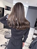 キング 枚方店(K!ng)&nbsp;【枚方、高槻、梅田】ホワイトハイライト