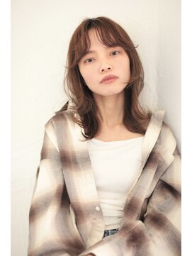 アンド(AND) くびれヘア　レイヤー　ベージュ　パーマ　代官山　中目黒　渋谷