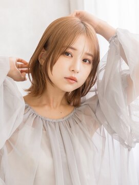 トッカ ヘアアンドトリートメント 難波店 ふんわりくびれミディ